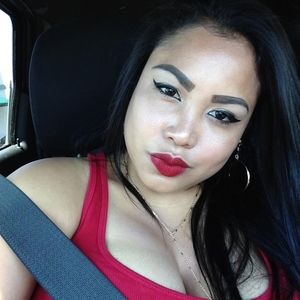 Meet your Posher, Mayra